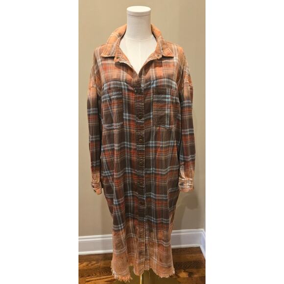 Oli & Hali Maxi Mineral Washed Bleach Plaid Cotton Shacket Medium - Picture 3 of 11